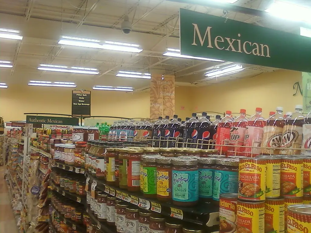 Yatco debuts Chester’s Chicken QSR