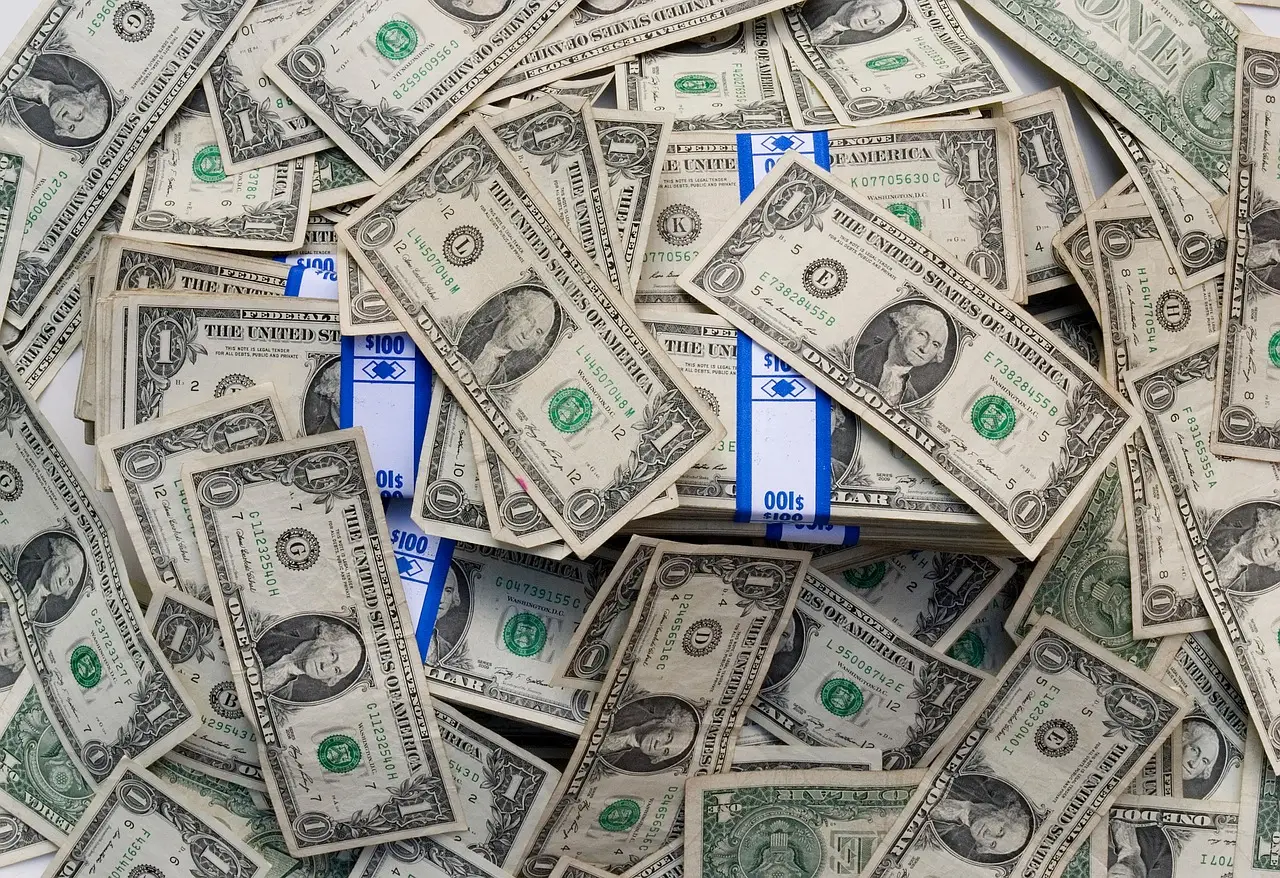 Nearly 30% of holiday budgets expected to be spent by the end of October